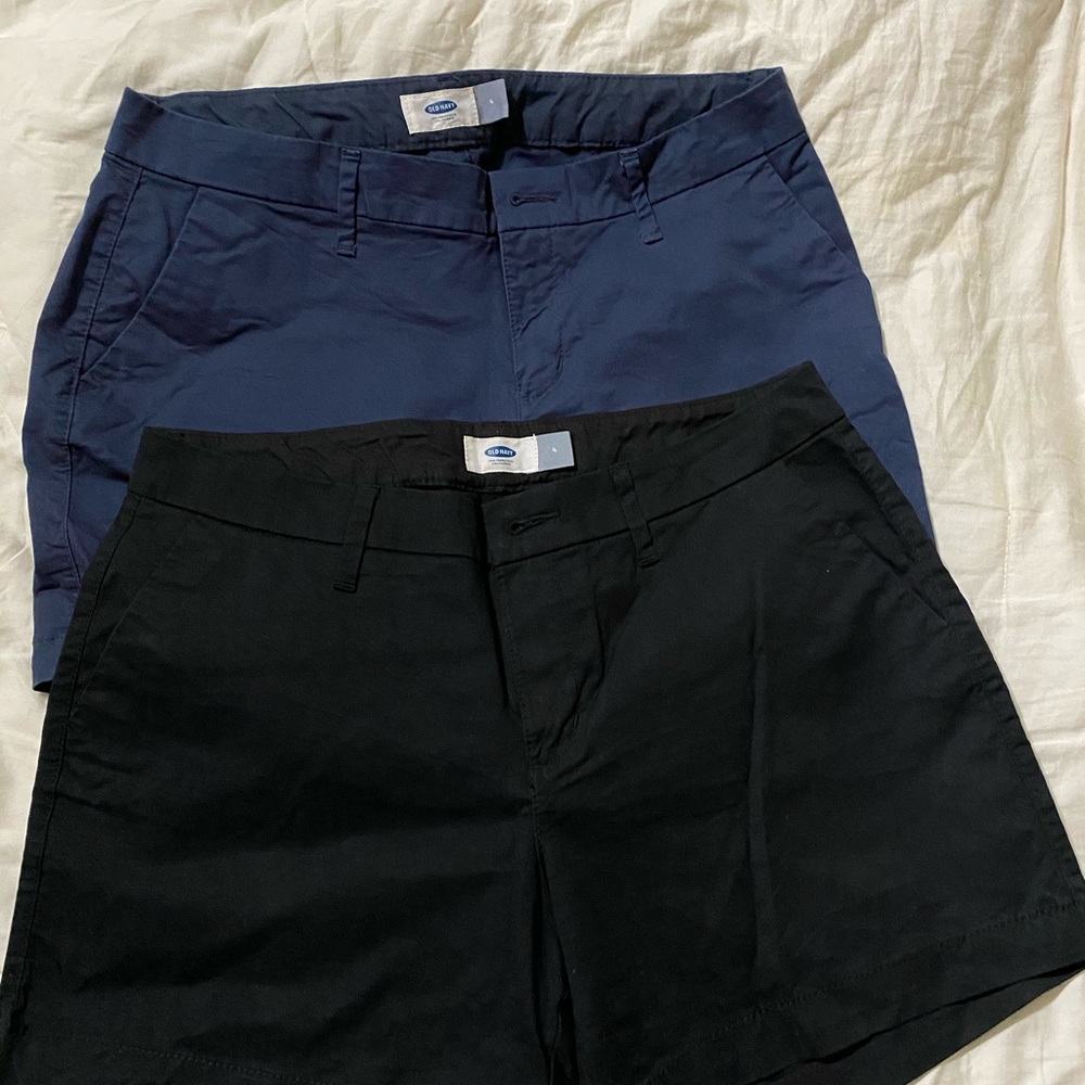 Women’s shorts size 4.